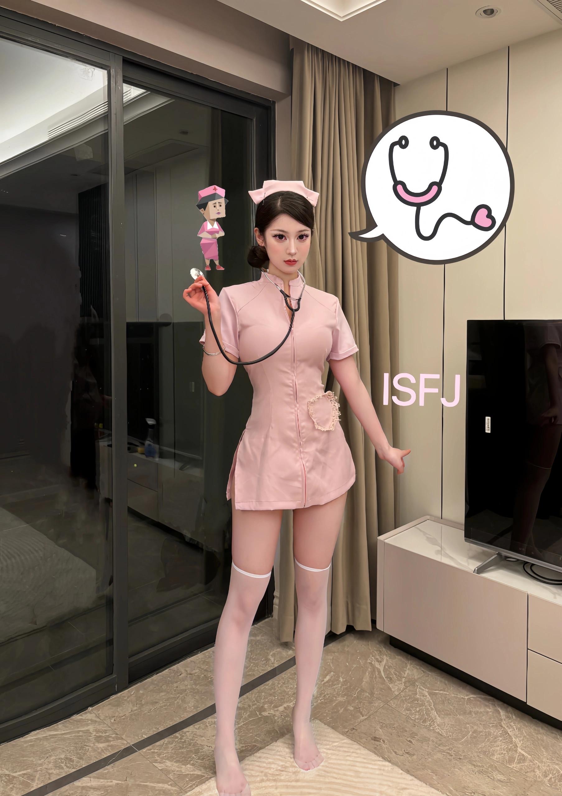 ピンクの看護師裝 ISFJピンク護士