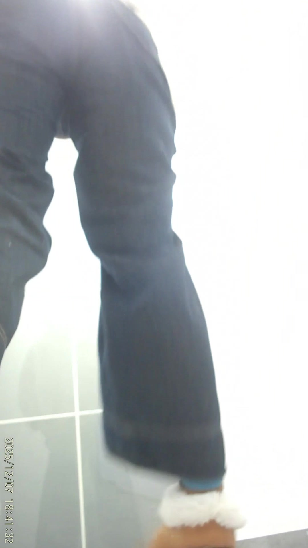 Toilet Spy — 0310(142) — screenshot 2