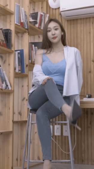 https://files.catbox.moe/ux41zd.gif
