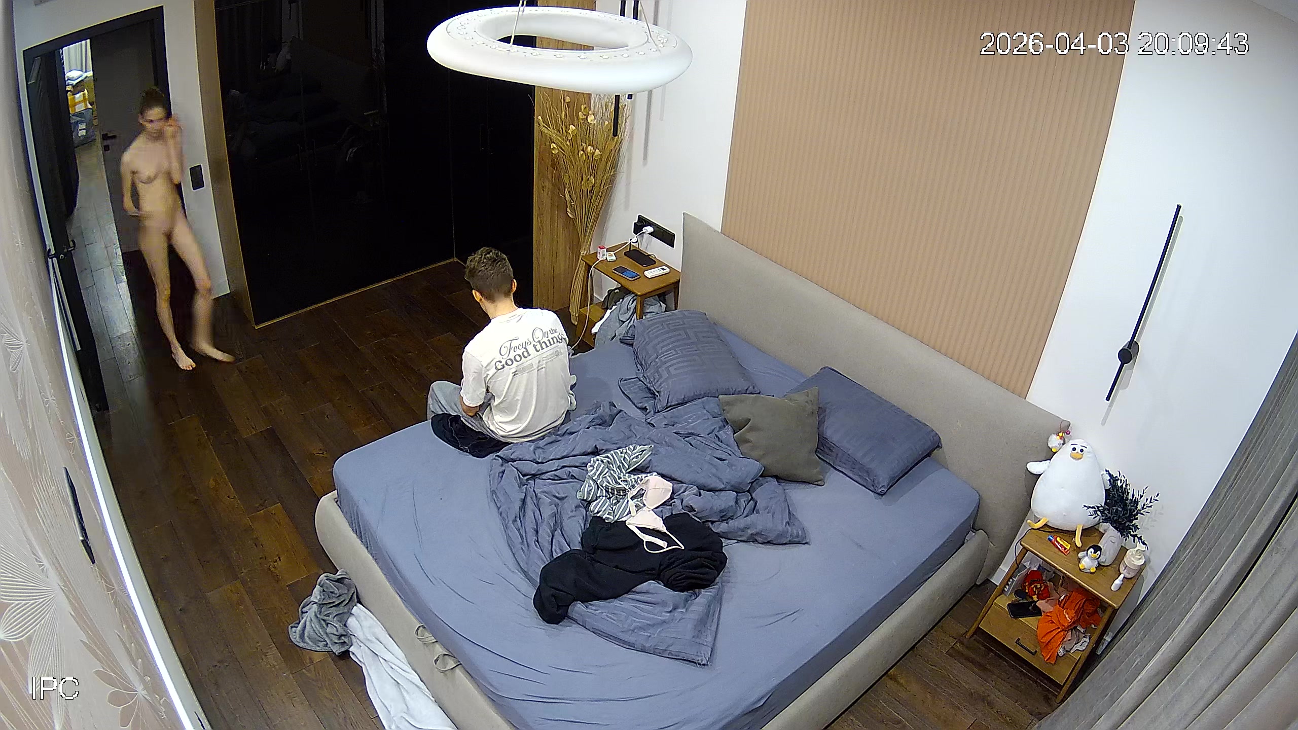 Hidden Voyeur 2 — 1_5118661853513254517 — screenshot 2