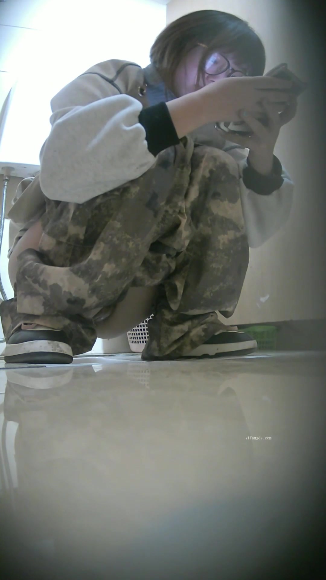 Toilet Spy — 0407 (1)(26) — screenshot 2