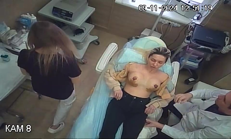 Hidden Voyeur 2 — Clinic (41) — screenshot 2