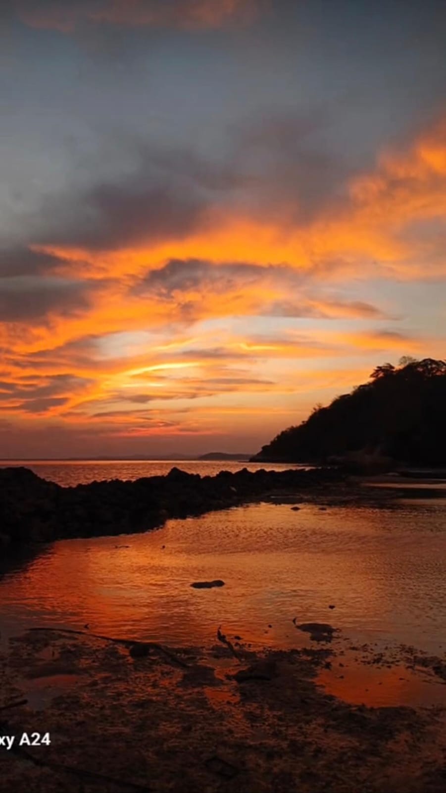 SUNSET 10