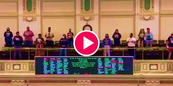 BLM protesters storm Oklahoma Capitol over Anti Riot Law…