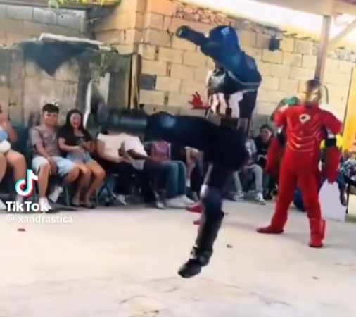 Los avergonzados | Las tomas falsas de los héroes