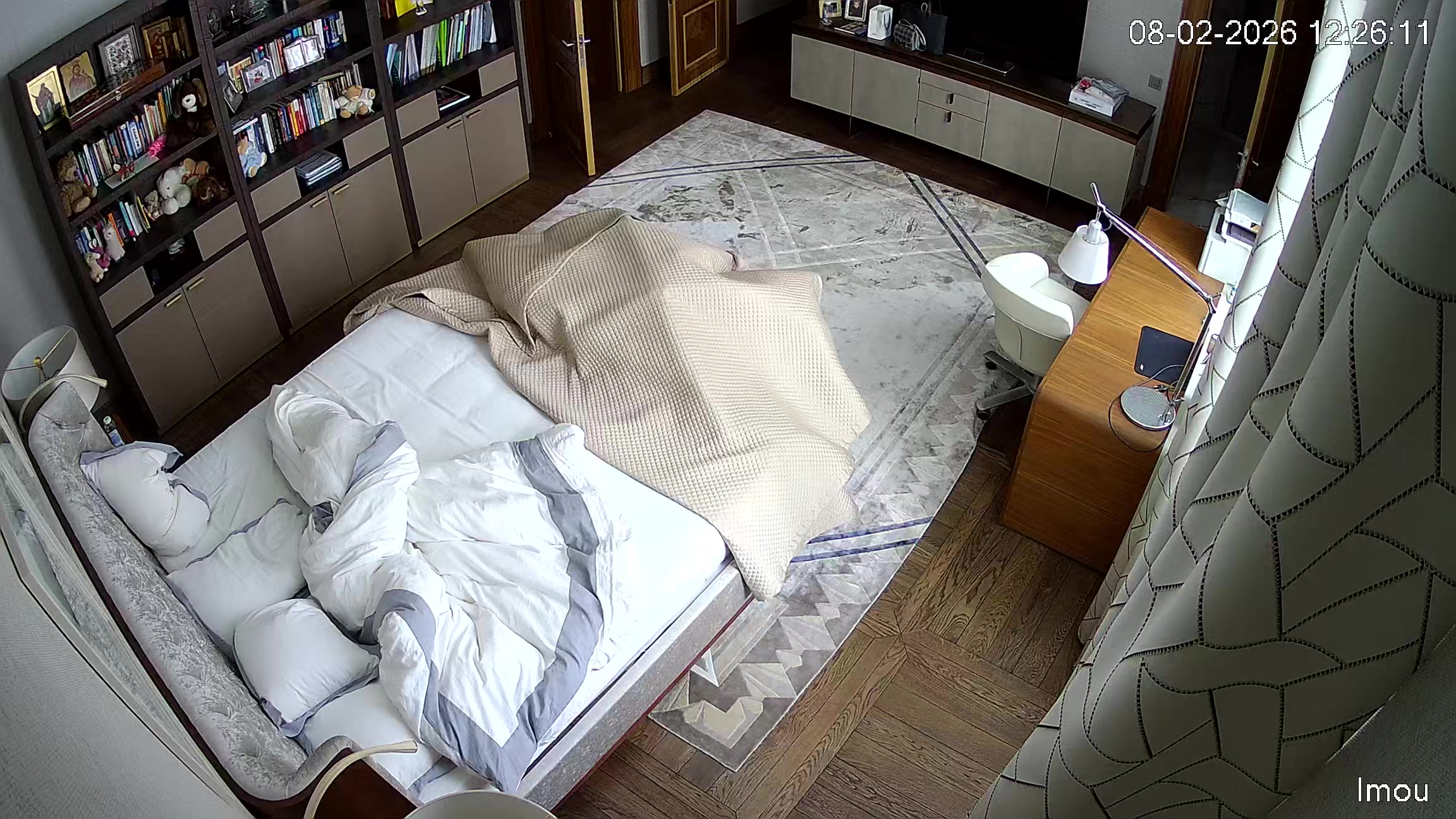 Hidden Voyeur 2 — 1_4949911665035446336 — screenshot 2