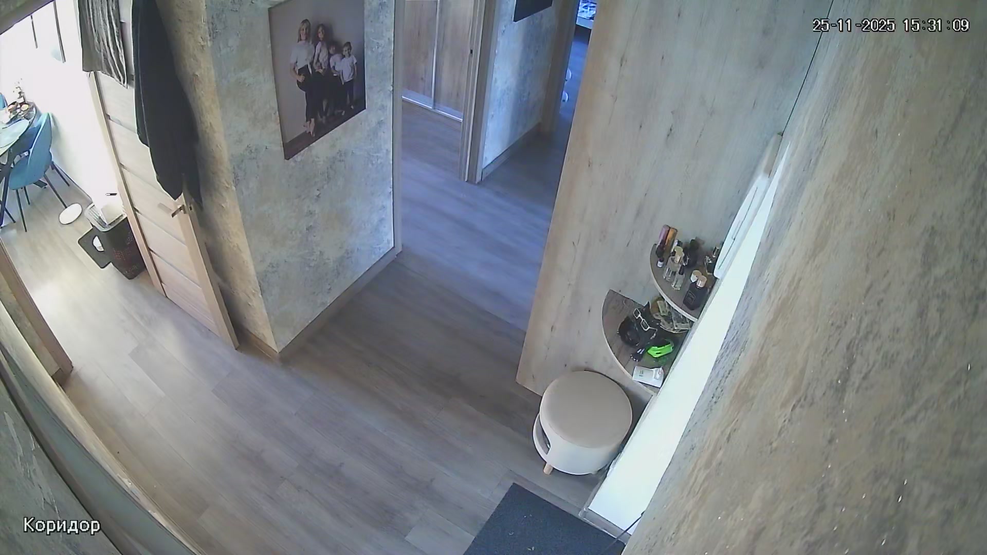 Hidden Voyeur 2 — 1_5159218714293307570 — screenshot 2