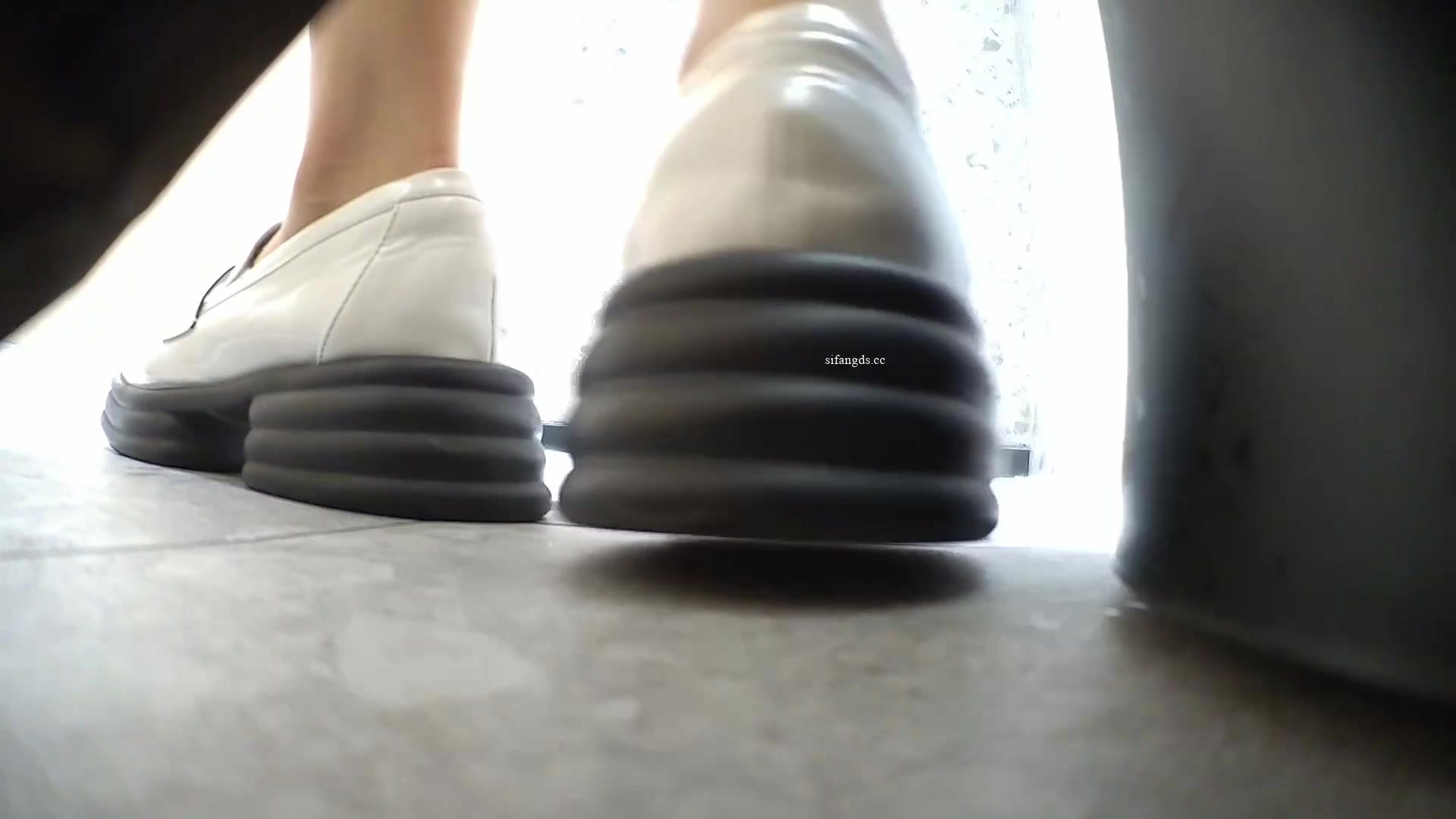 Toilet Spy — 0427(24) — screenshot 2