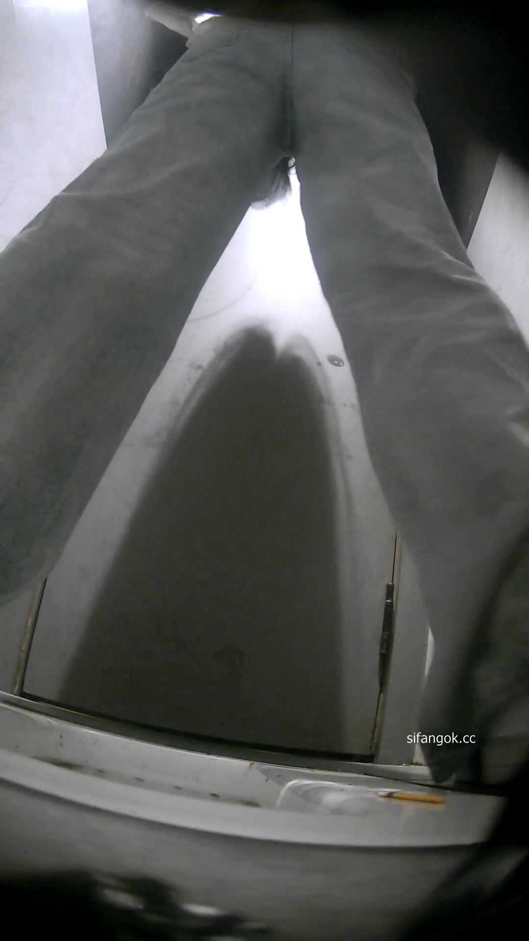 Toilet Spy — 0205(19) — screenshot 2