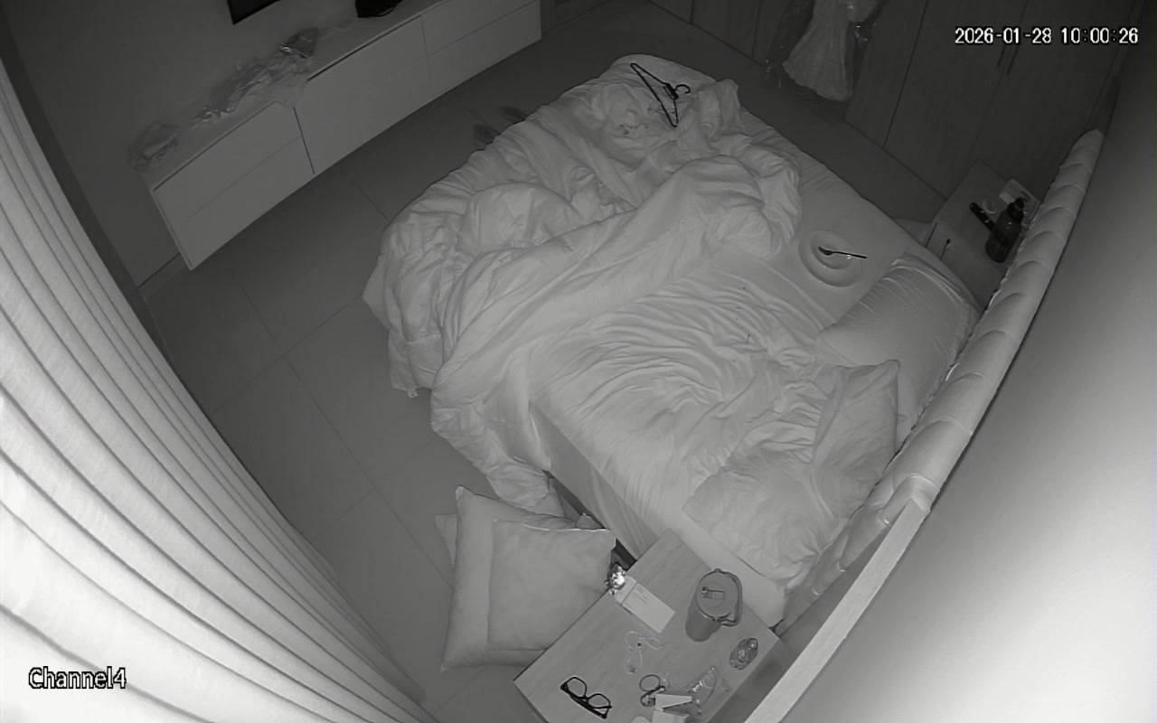 Hidden Voyeur — 1_4904896911669987586 — screenshot 2