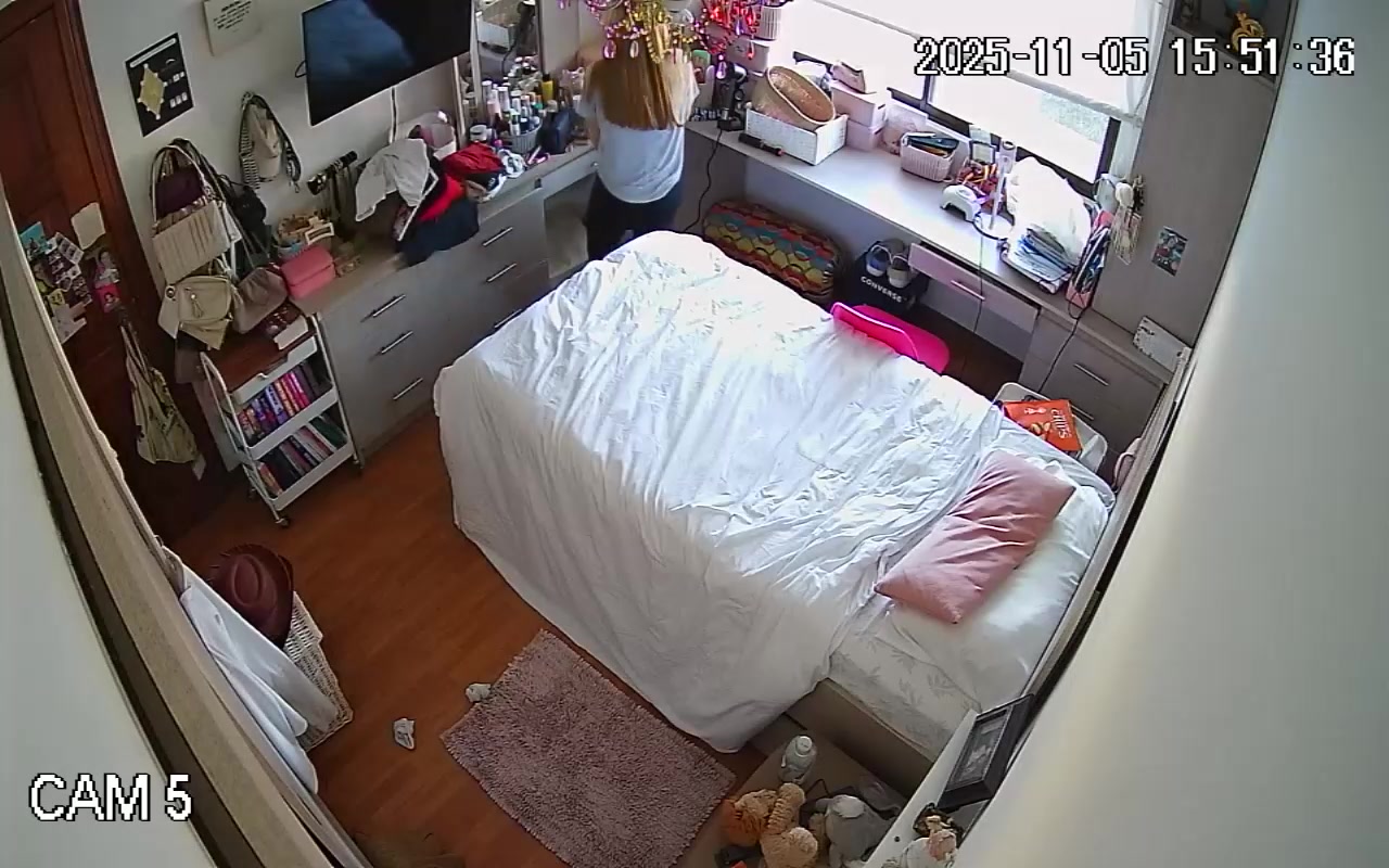 Hidden Voyeur 2 — 1_5010563148785125280 — screenshot 2