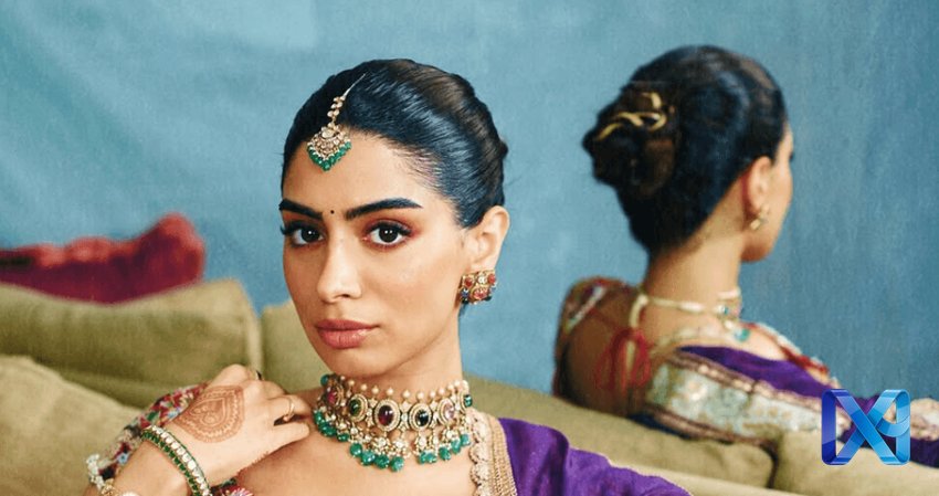 Elegant Sari Hairstyles to Complement Your Blouse Neckline