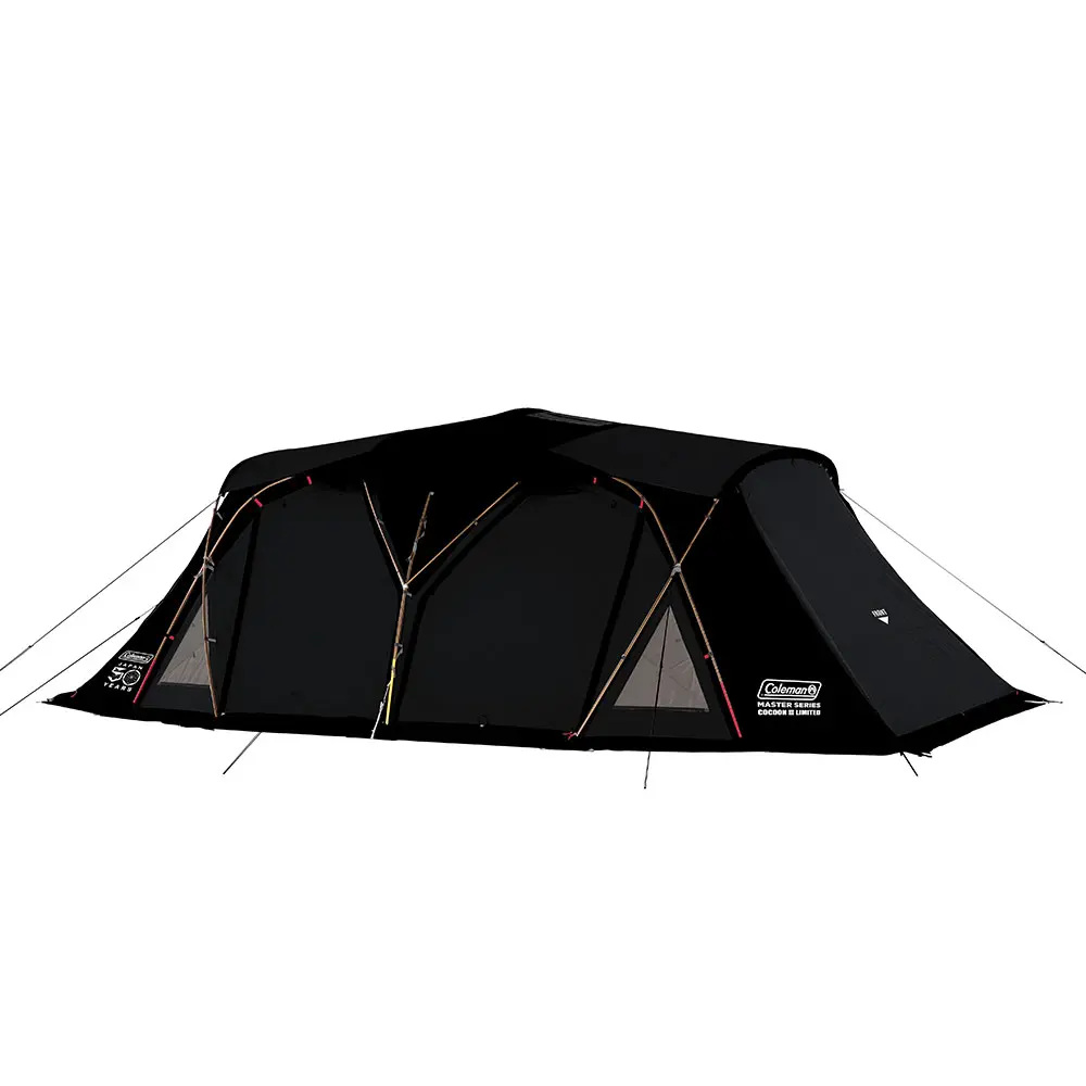 Coleman 50 Limited Cocoon III 全閉合黑色帳體與週年標誌