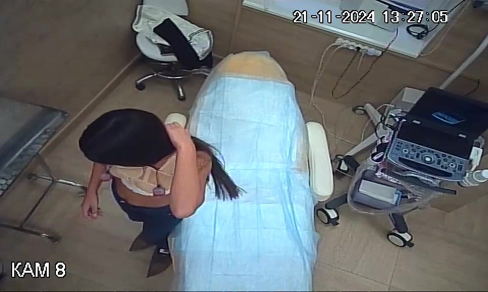 Hidden Voyeur 2 — Clinic (47) — screenshot 2