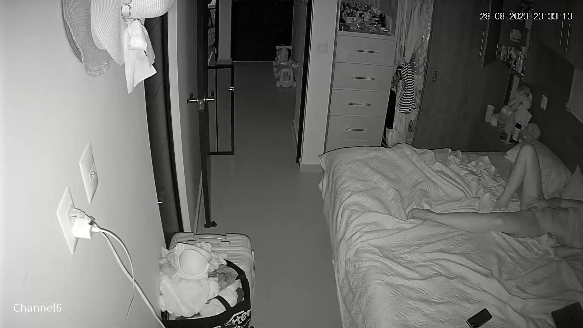 Hidden Voyeur 2 — 18 (1) — screenshot 2
