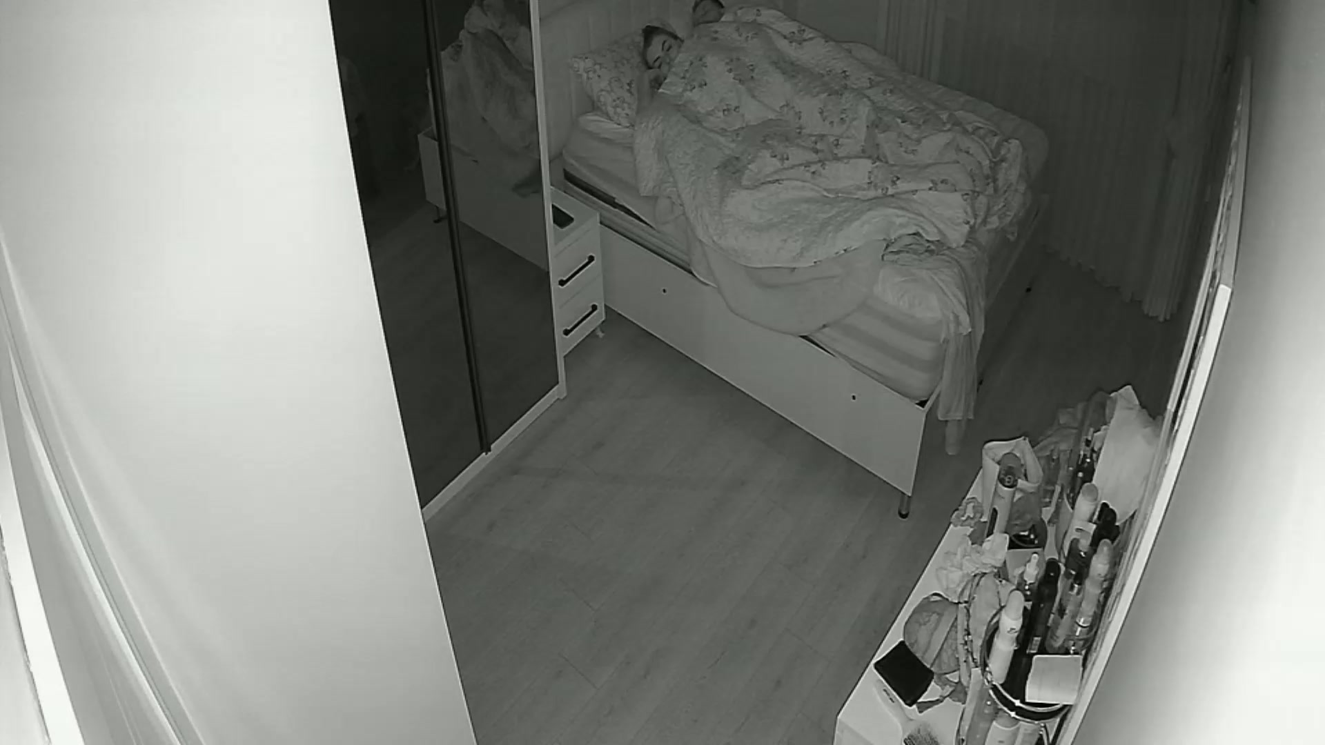 Hidden Voyeur — 1_5048634043839547334 — screenshot 2