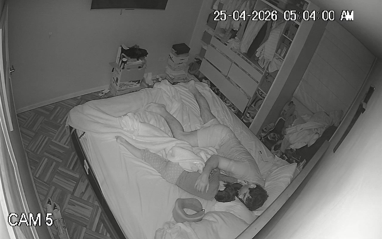 Hidden Voyeur — 1_4958556918806218850 — screenshot 2