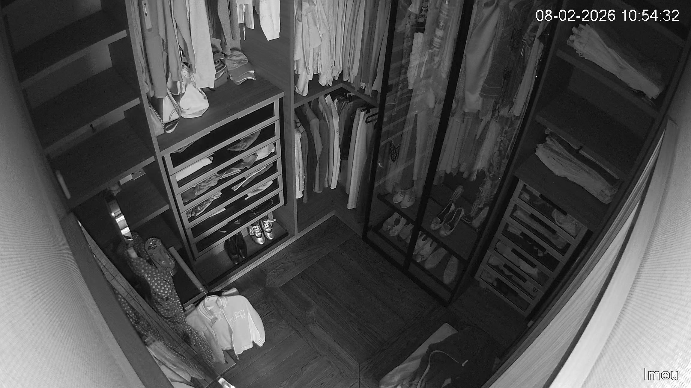 Hidden Voyeur 2 — 1_4949911665035446338 — screenshot 2