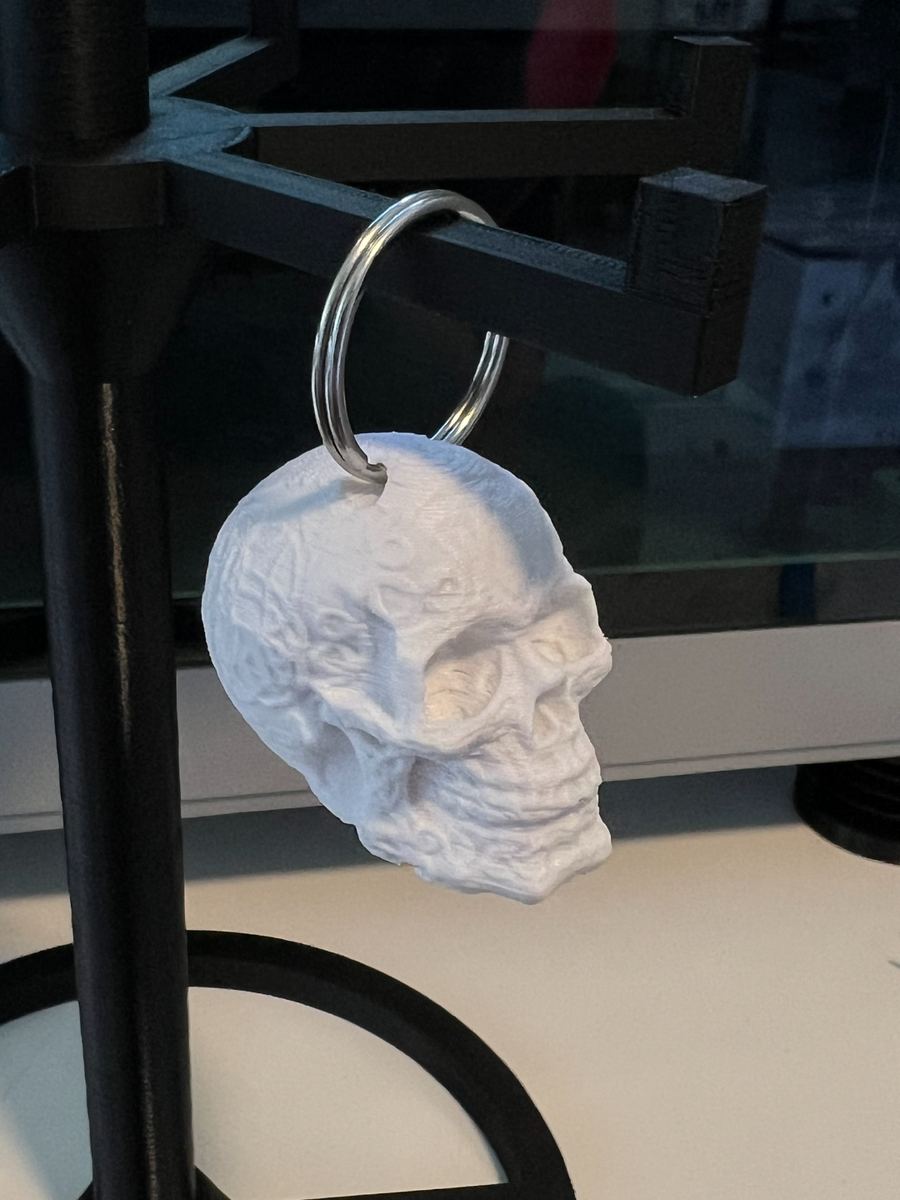 Llavero calavera sin ojal impreso en 3D