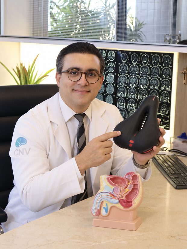 M&eacute;dico recomendando NUBIA