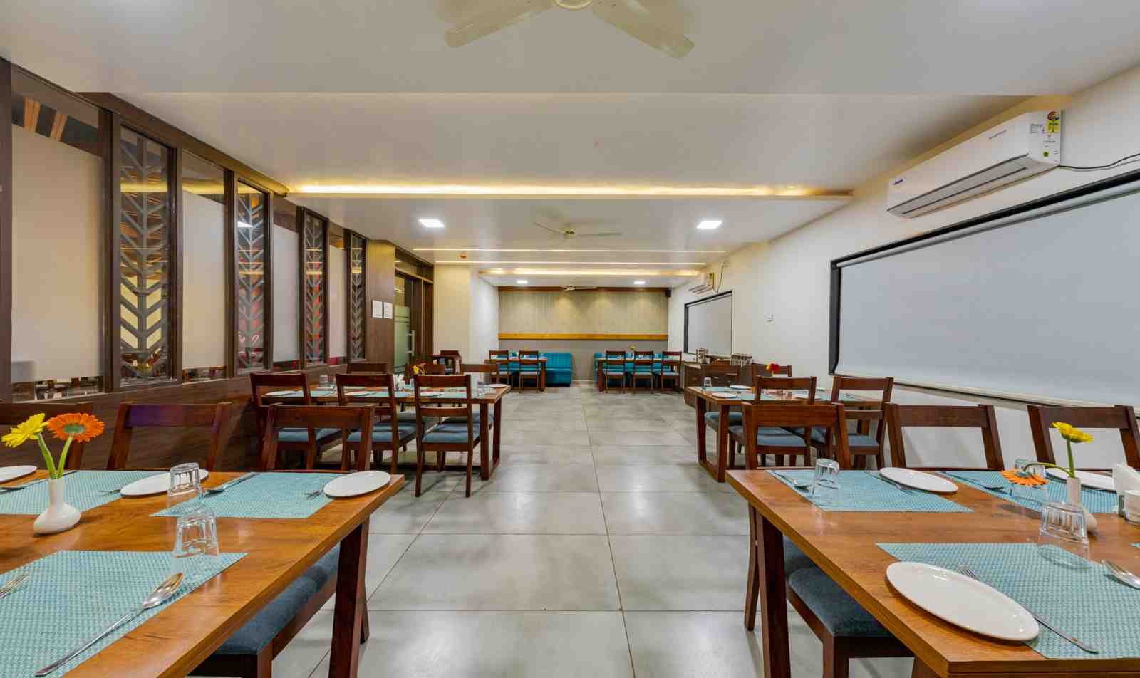 Hotel Trisha Executive property photo 12 in Adamapur, Kolhapur