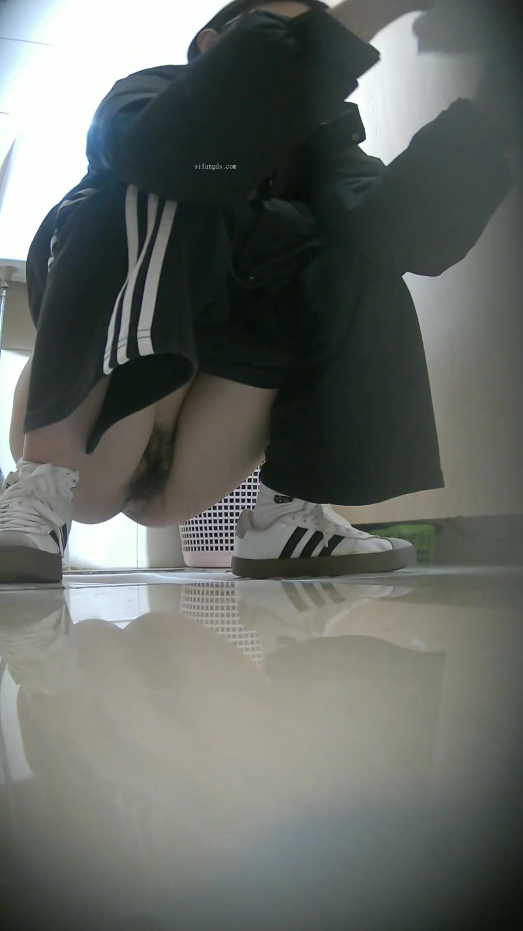 Toilet Spy — 0407 (1)(22) — screenshot 2