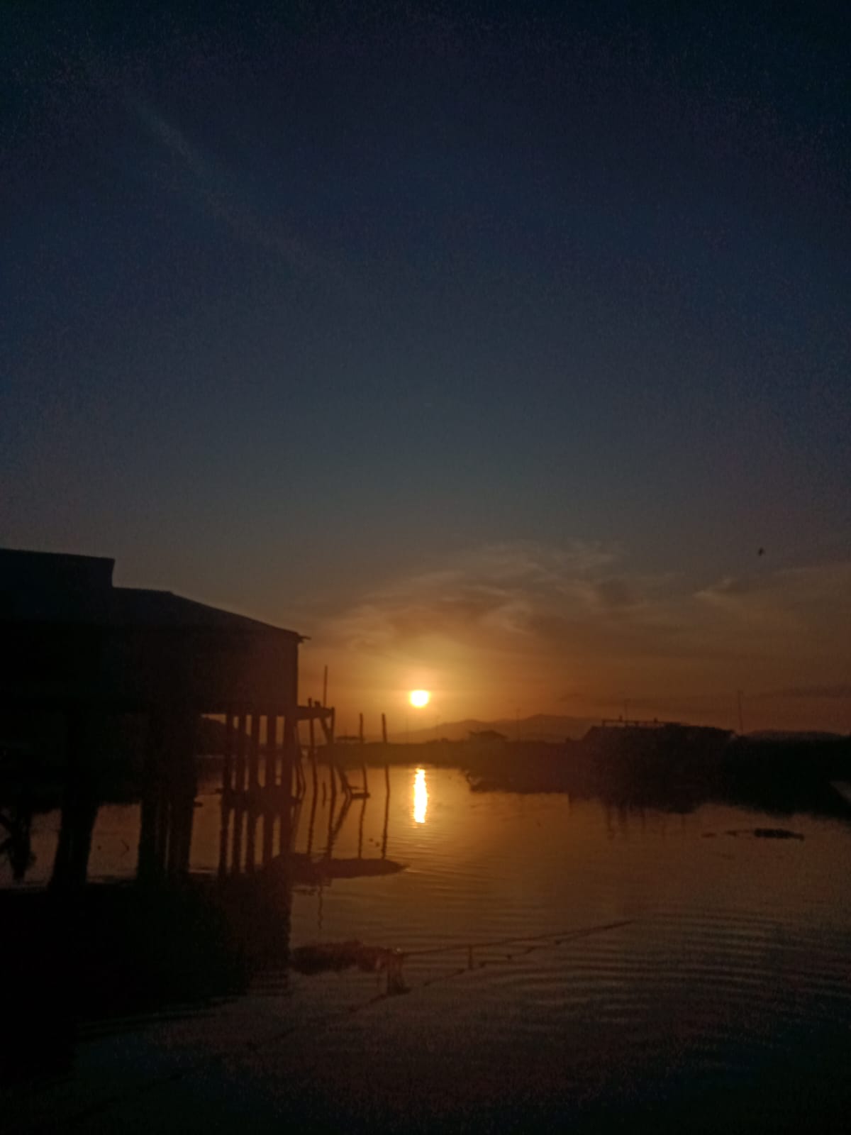 SUNSET 19