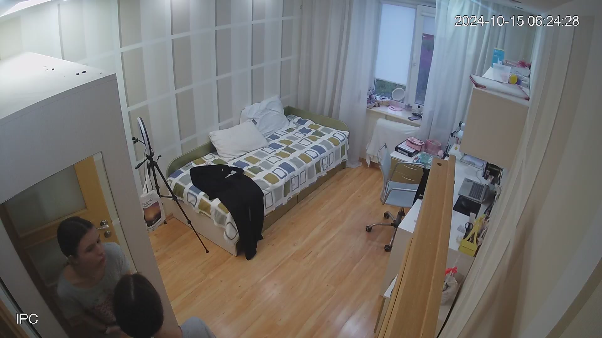 Hidden Voyeur 2 — 1_5021911654972000013 — screenshot 2