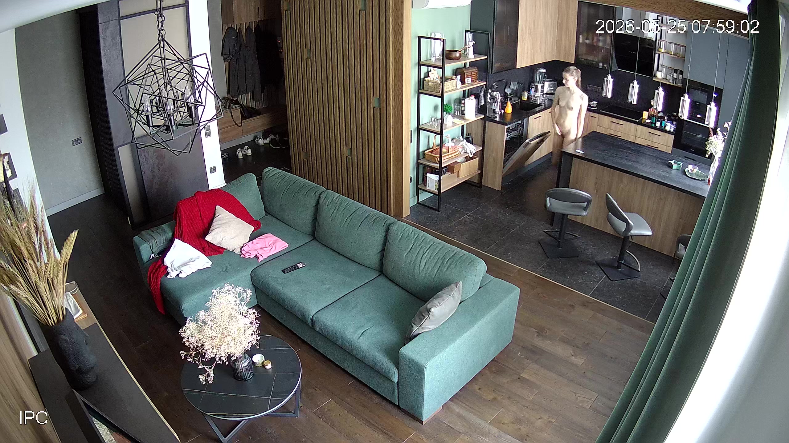 Hidden Voyeur 2 — 1_5021911654972000074 — screenshot 2
