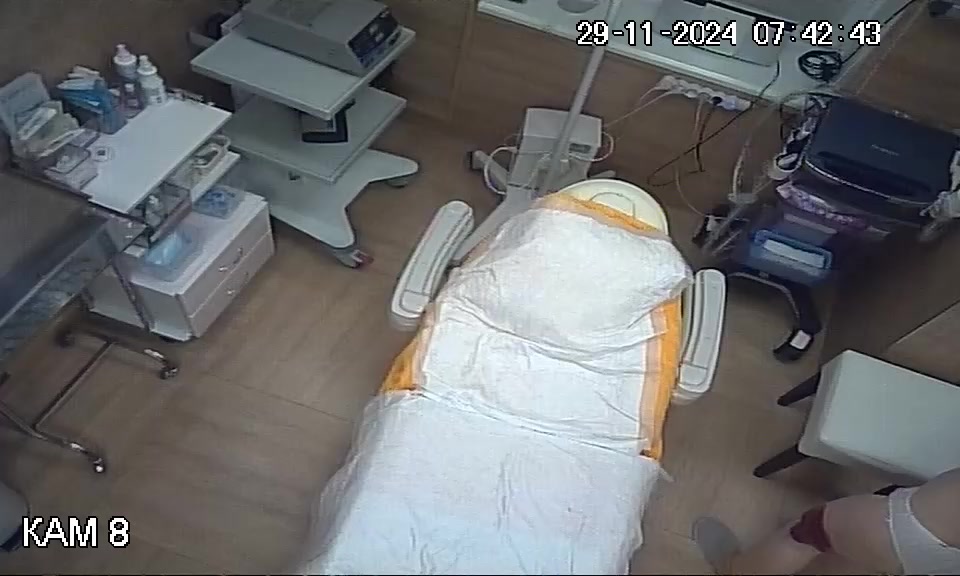 Hidden Voyeur 2 — Clinic (57) — screenshot 2