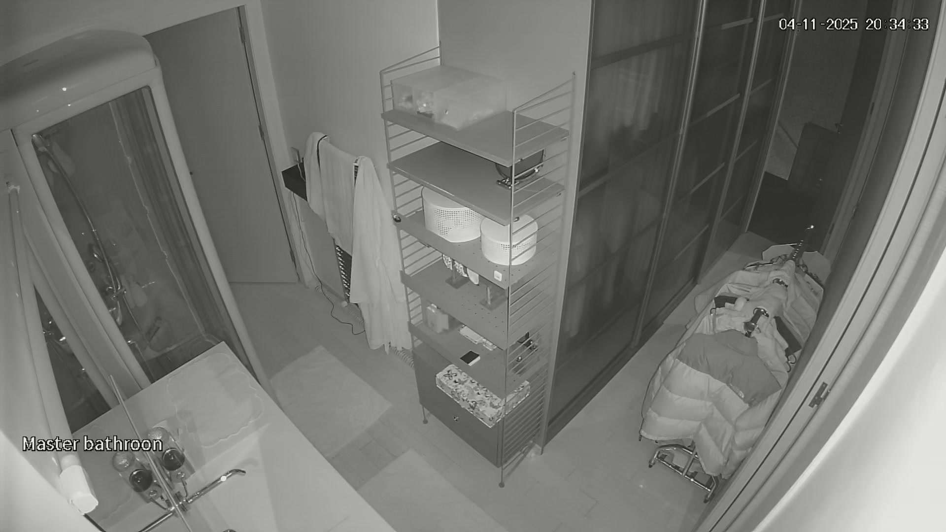 Hidden Voyeur 2 — 4_5830179359972924803 — screenshot 2
